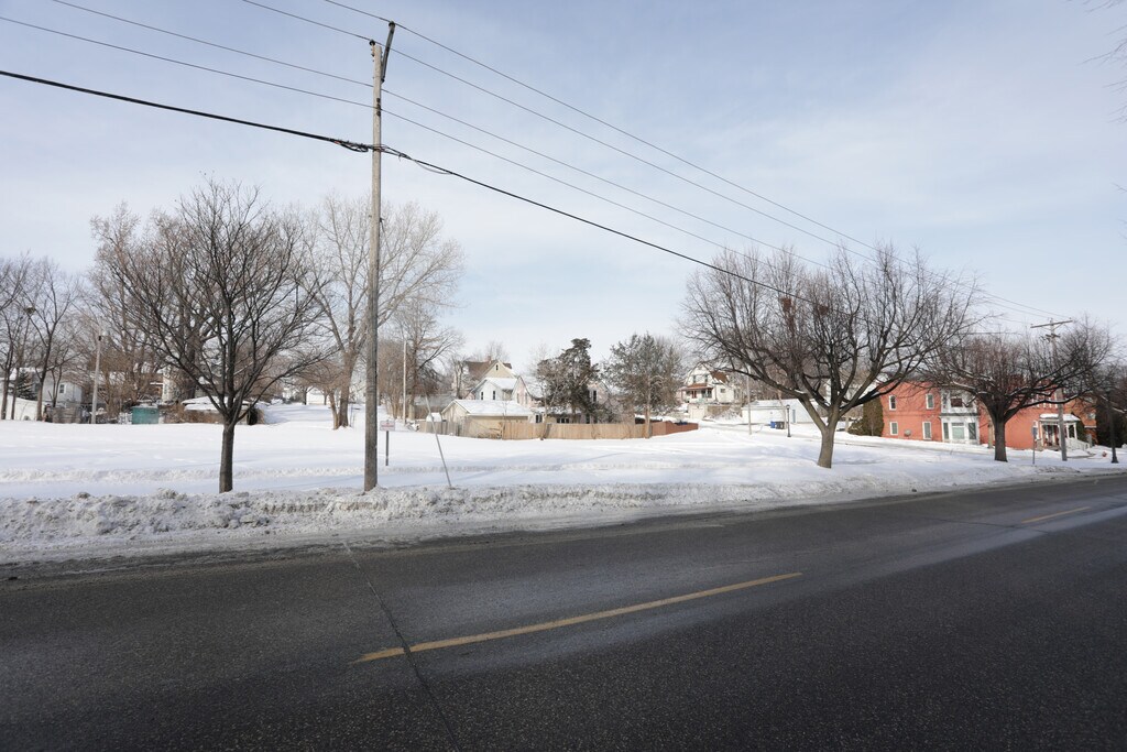 STRYKER SENIOR HOUSING Apartments St. Paul, MN Apartments For Rent