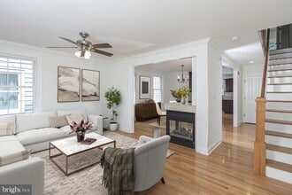 35 Maple St in Princeton, NJ - Building Photo - Building Photo
