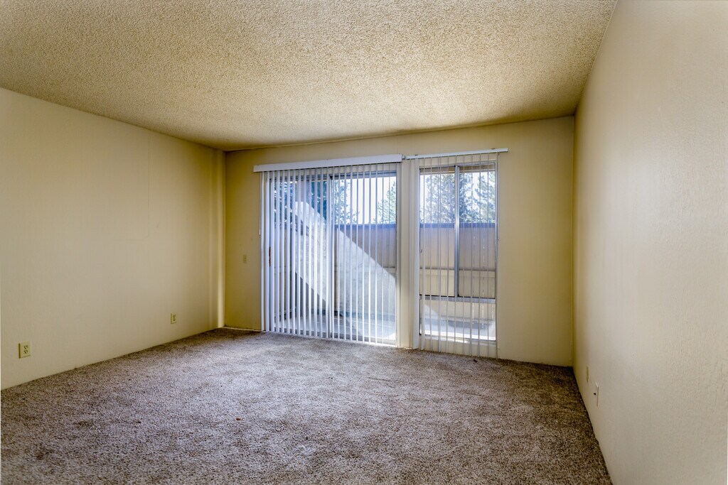 Westwood Sierra Apartments in Reno, NV