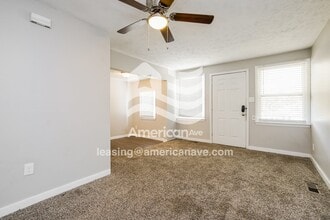 2408 Slater Ave in Fayetteville, NC - Foto de edificio - Building Photo