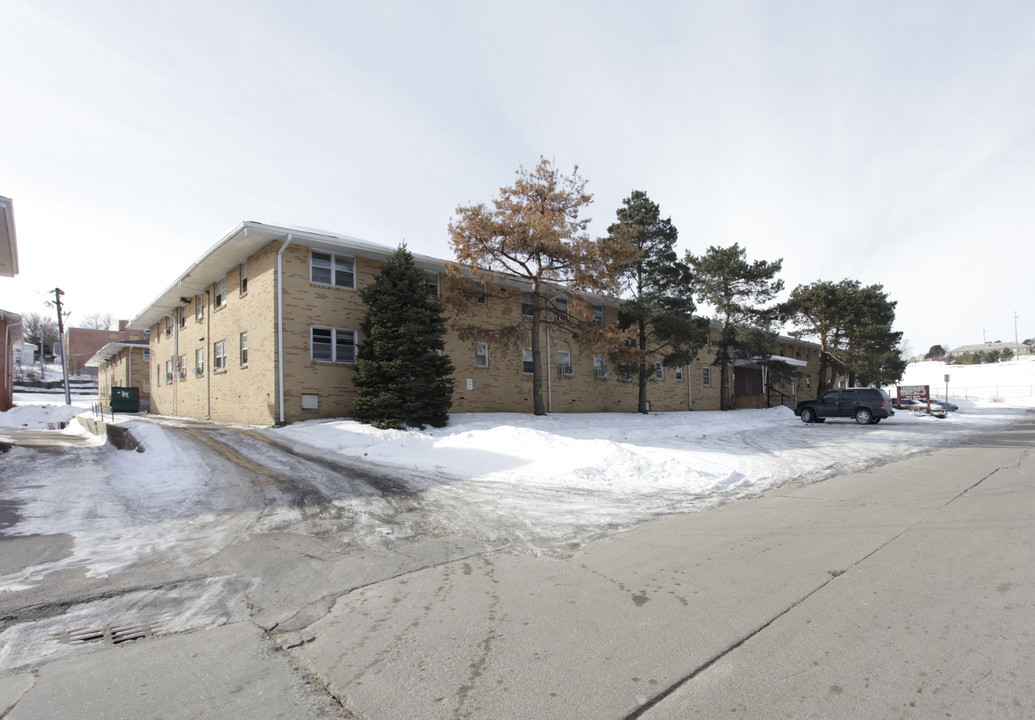 Lindenwood Court Apartments in Omaha, NE - Foto de edificio