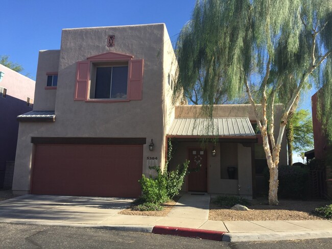 property at 5304 E Calle Vista De Colores