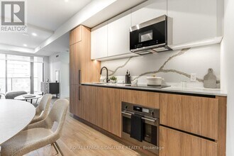 35 Parliament St in Toronto, ON - Building Photo - Building Photo