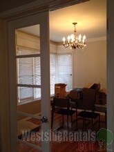 140 N Hamilton Dr, Unit 2 in Beverly Hills, CA - Building Photo - Building Photo