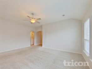 304 Micah Ln in Ferris, TX - Building Photo - Building Photo