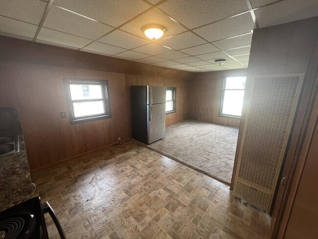 136 Centennial St, Unit 3 in Grand Rapids, MI - Building Photo - Building Photo