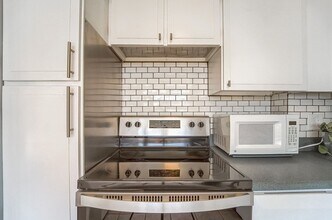 1111 Ash St. in Denver, CO - Foto de edificio - Building Photo