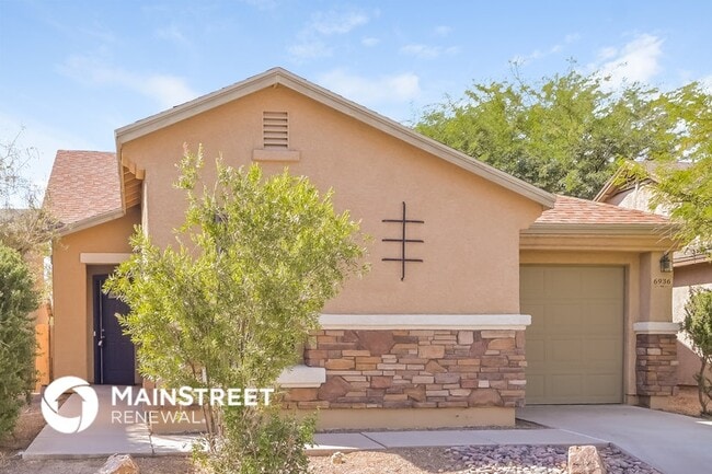 property at 6936 S Blueeyes Dr