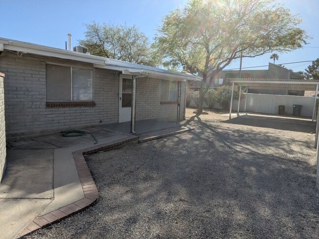 3733 N Tyndall Ave in Tucson, AZ - Building Photo - Building Photo