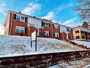 535-537 Gladstone Blvd in Kansas City, MO - Foto de edificio - Building Photo