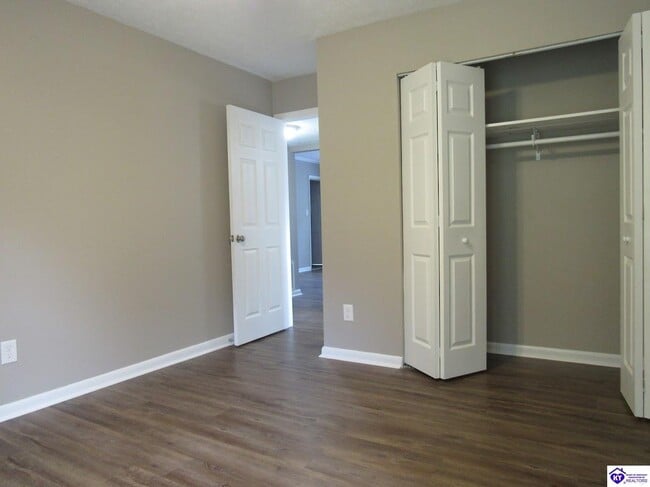 244 Metts Ct in Elizabethtown, KY - Building Photo - Building Photo