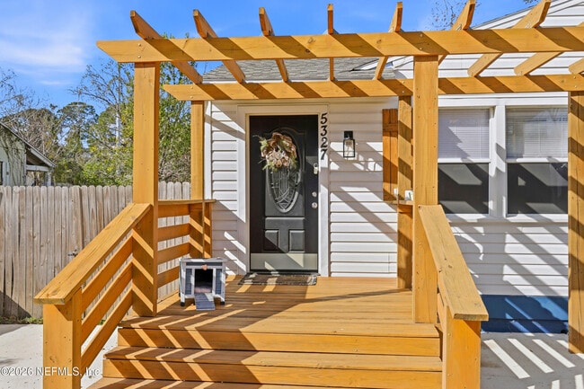 5327 Lexington Ave in Jacksonville, FL - Building Photo - Building Photo