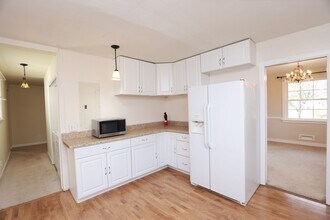 8707 Mapleton Rd in Richmond, VA - Building Photo - Building Photo