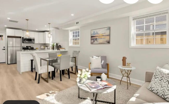 4246 Southern Ave SE in Washington, DC - Building Photo - Building Photo