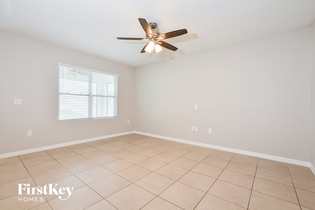 320 Ludisia Loop in Davenport, FL - Building Photo - Building Photo