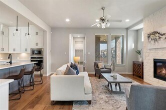 17120 Lacebark Ln in Dallas, TX - Building Photo - Building Photo