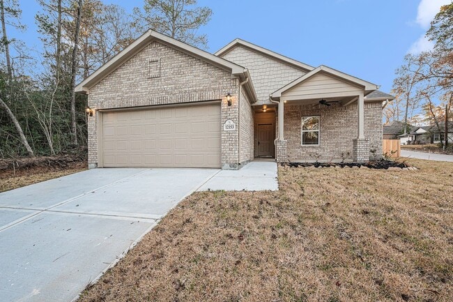 property at 12153 Goliad Ln