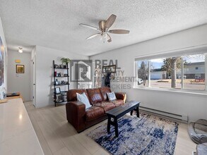 1206 Ashford Dr in Cheyenne, WY - Building Photo - Building Photo