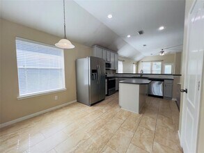 6143 Galloway Ln in League City, TX - Building Photo - Building Photo