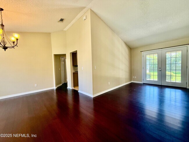 1861 Weston Cir in Orange Park, FL - Building Photo - Building Photo