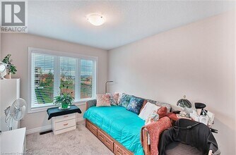 288 Glover Rd in Hamilton, ON - Building Photo - Building Photo