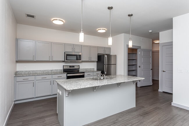 Backwater Cove in Fayetteville, AR - Foto de edificio - Interior Photo
