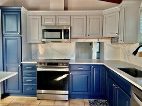 212 Briarwood Cir in Hollywood, FL - Building Photo - Building Photo
