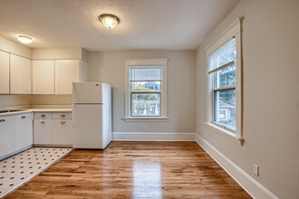 4832 NE 21st Ave (Alberta) in Portland, OR - Foto de edificio - Building Photo
