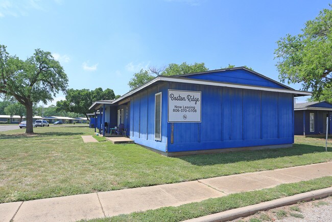 Boston Ridge in Lubbock, TX - Foto de edificio - Building Photo