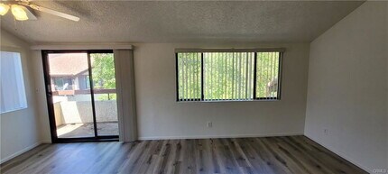 27925 Tyler Ln in Santa Clarita, CA - Building Photo - Building Photo