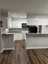 9255 W Sam Houston Pkwy S, Unit 509 in Houston, TX - Building Photo