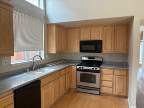 4209 Dalehurst Ln in Tracy, CA - Building Photo - Building Photo