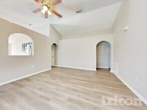 6315 Tabogi Trail in Wesley Chapel, FL - Building Photo - Building Photo