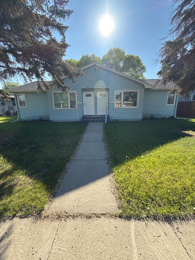 property at 615-617 10th Ave SW