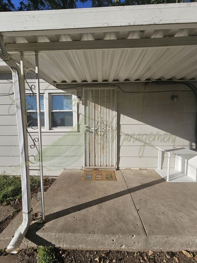 511 S Osage St in Independence, MO - Building Photo - Building Photo