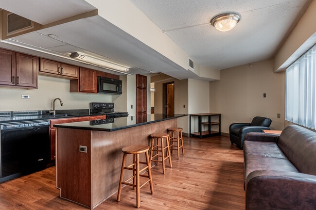 Pierpont Place in Morgantown, WV - Building Photo - Interior Photo