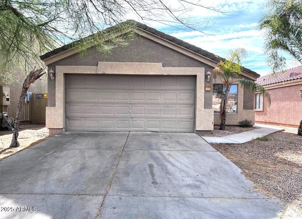 11121 E Aspen Ave in Mesa, AZ - Building Photo