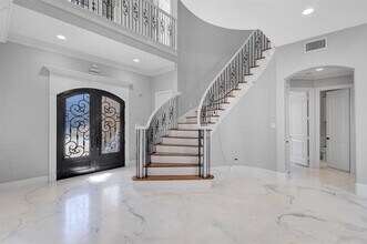 1004 Drake Dr in Euless, TX - Building Photo - Building Photo