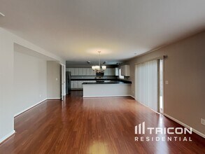 11019 Kinnairds St in Charlotte, NC - Building Photo - Building Photo
