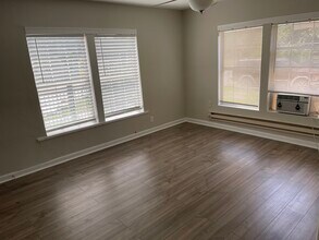 5519 Sherman St in Houston, TX - Building Photo - Building Photo