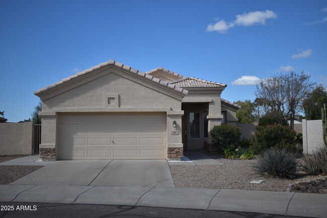 property at 80 S Pineview Pl