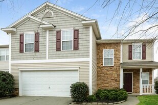9727 Hollystone Ln in Charlotte, NC - Building Photo