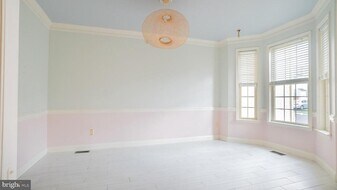 108 Barefield Ln in Conshohocken, PA - Building Photo