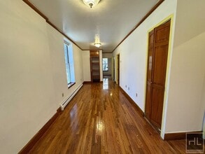 423 Lincoln Pl in Brooklyn, NY - Foto de edificio - Building Photo