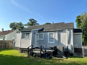 2214 E 43rd St in Savannah, GA - Building Photo - Building Photo