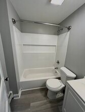 140 Black Rock Ave, Unit 3 in New Britain, CT - Building Photo - Building Photo