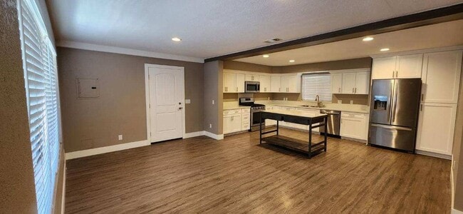 property at 1324 La Honda Dr
