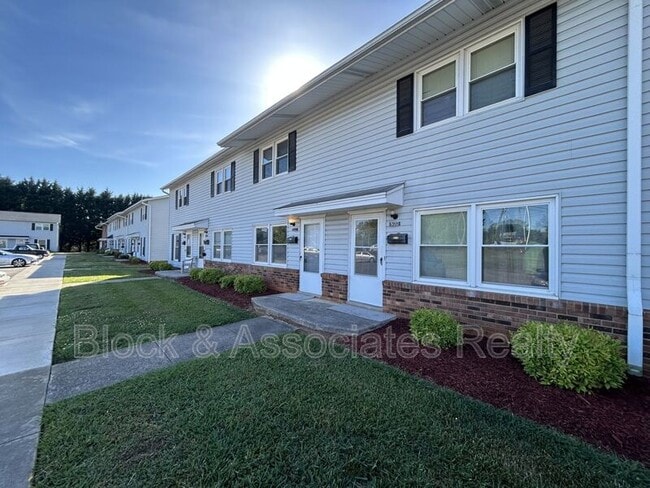 property at 522 S Cherry St