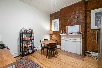 2120 E Carson St in Pittsburgh, PA - Building Photo - Building Photo