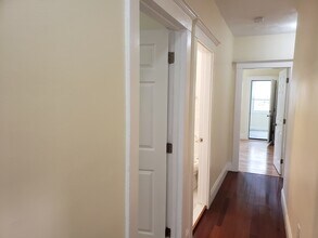 192 Kelton St, Unit #2 in Boston, MA - Foto de edificio - Building Photo